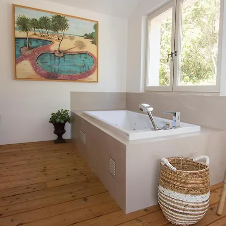 Au Clos Du Pressoir Sauna Et Piscine Au Coeur D'un Vignoble 4*