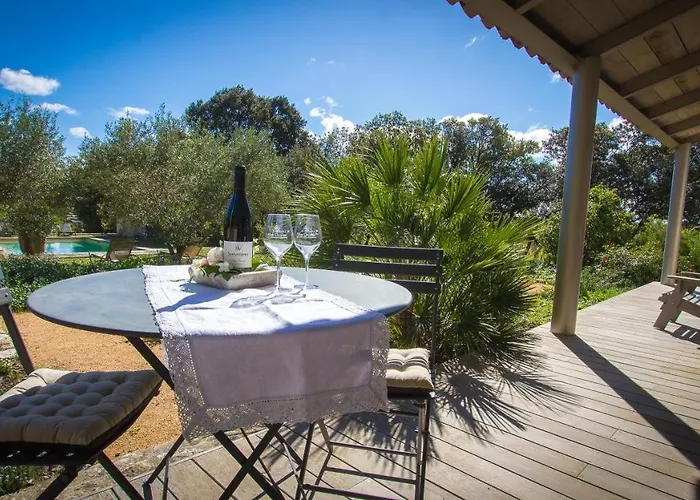 Au Clos Du Pressoir Sauna Et Piscine Au Coeur D'un Vignoble